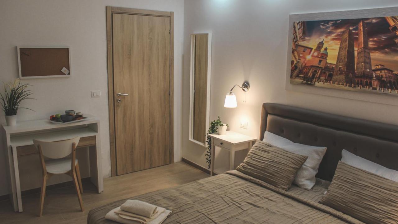 B&B Bologna Station Zewnętrze zdjęcie